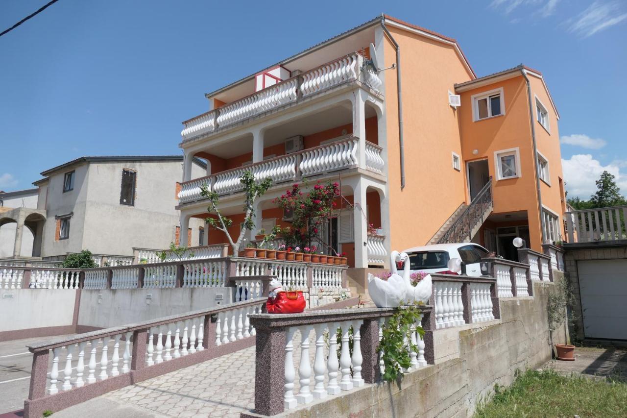 And Juki * Senj (Lika-Senj)